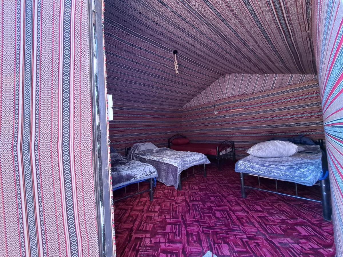 Wadi Rum Desert Heart Camp Bagian luar foto
