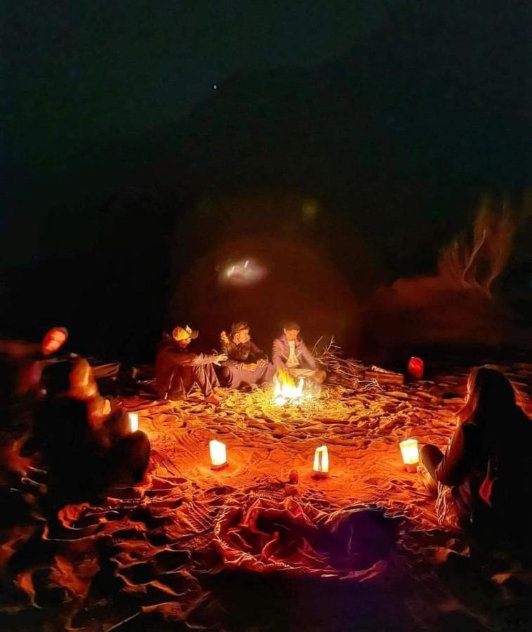 Wadi Rum Desert Heart Camp Bagian luar foto