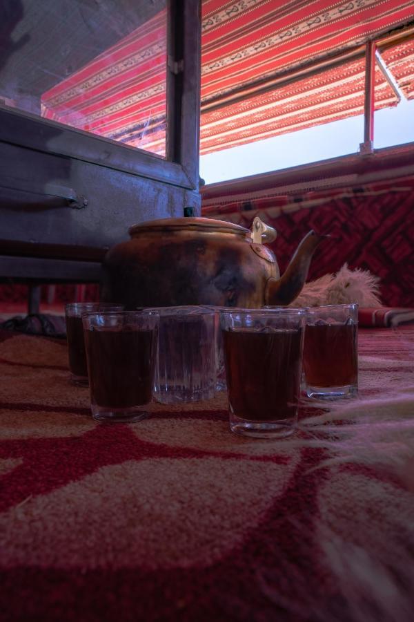 Wadi Rum Desert Heart Camp Bagian luar foto